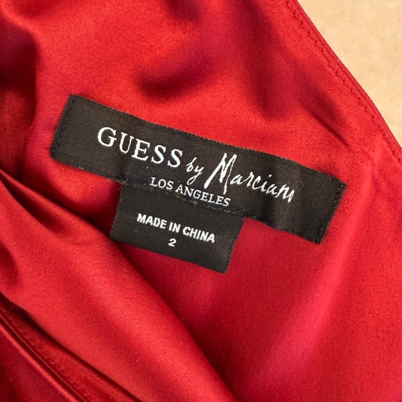 Guess by Marciano Red One Shoulder Evening Dress - Picture 4 of 4